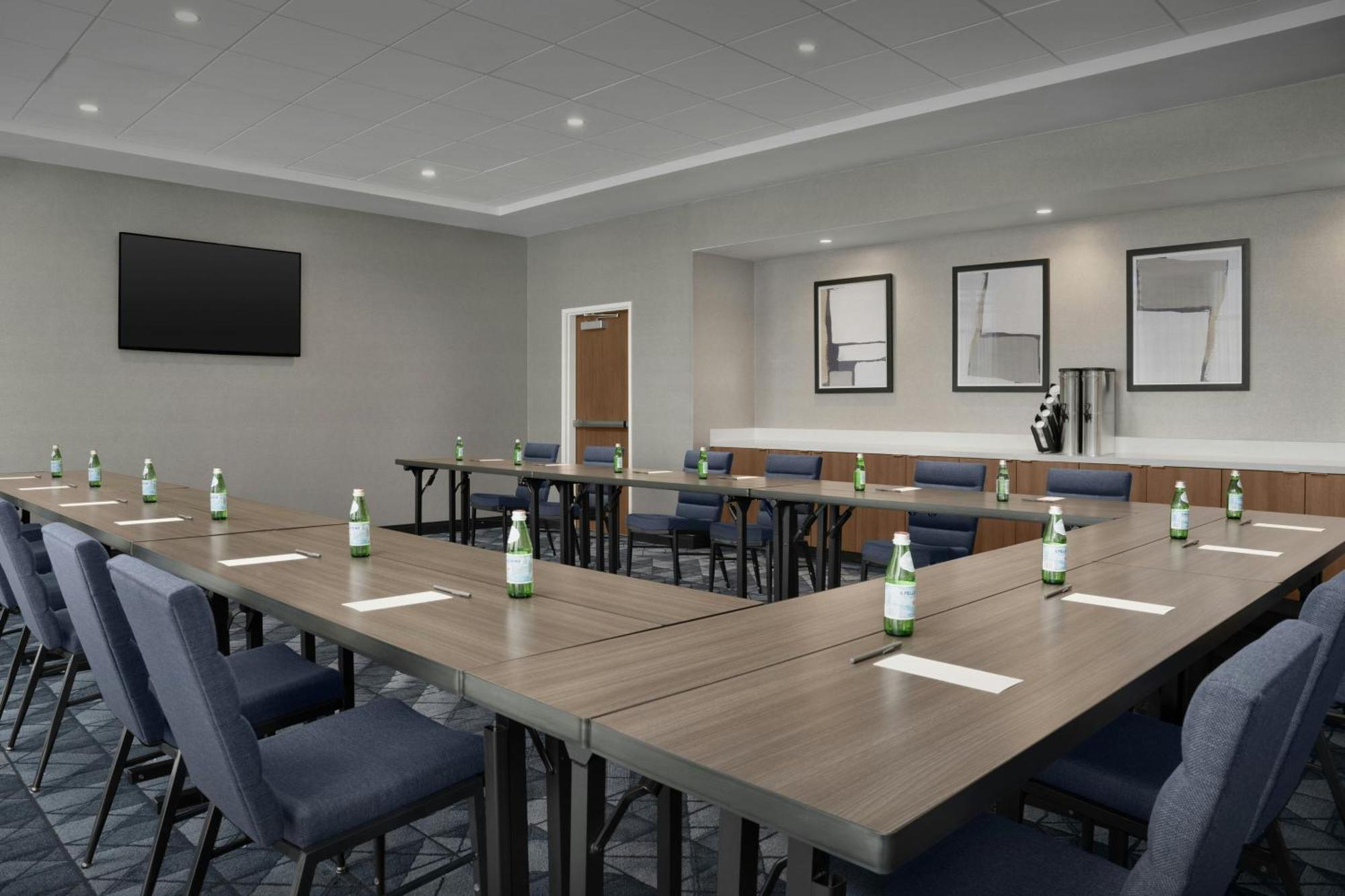 Courtyard By Marriott Antioch Pittsburg Hotell Exteriör bild